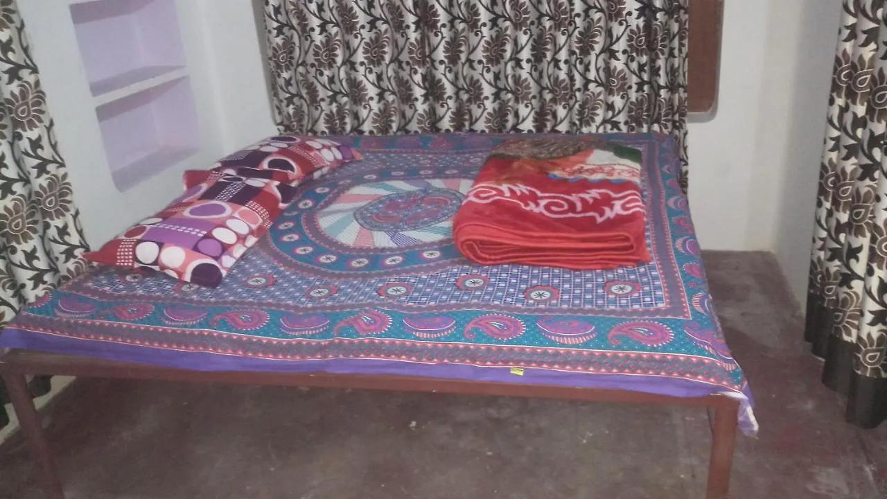 Maa Saraswati Paying Guest House Benares